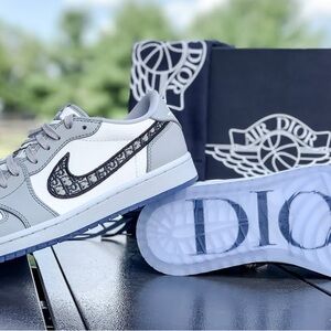 Jordan 1 retro low Dior Sneakers